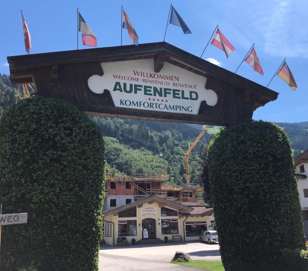 Zillerglueckhuette - 5 Sterne Camping Aufenfeld Aschau Im Zillertal Exterior foto